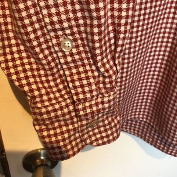 Bills Khakis classic fit button down XL - Picture 4 of 6